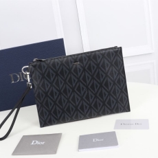 Christian Dior Clutch Bags